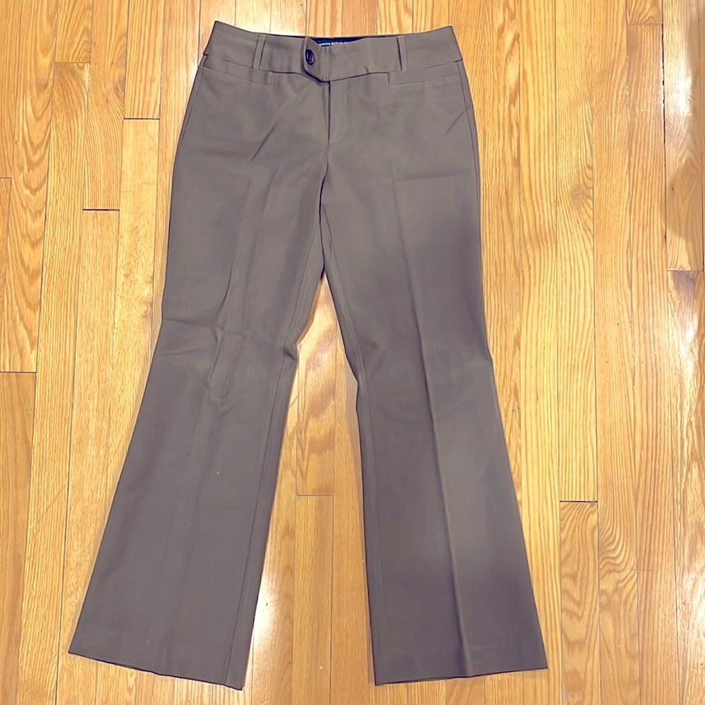 EUC Banana Republic Jackson Fit ponte Pants in Taupe/Olive/Brown, size 6…